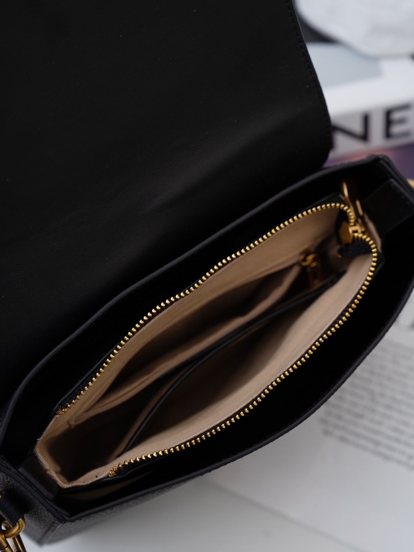 Tas Konvertibel Kulit Togo Mew - Luxury Bags Everyday ulasan dan harga