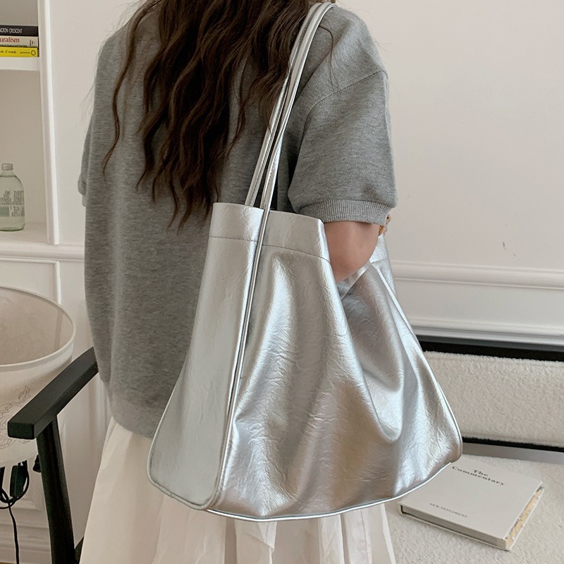 Tas jinjing kasual berkapasita - Luxury Bags Collection ulasan dan harga