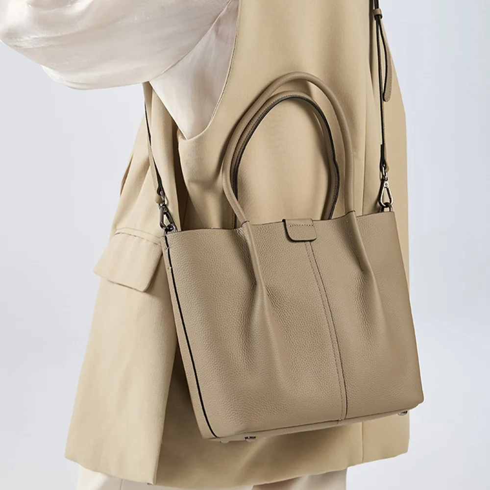 Tas Bahu Kulit Lembut Kelas At - Structured Handbag Top Handle ulasan dan harga
